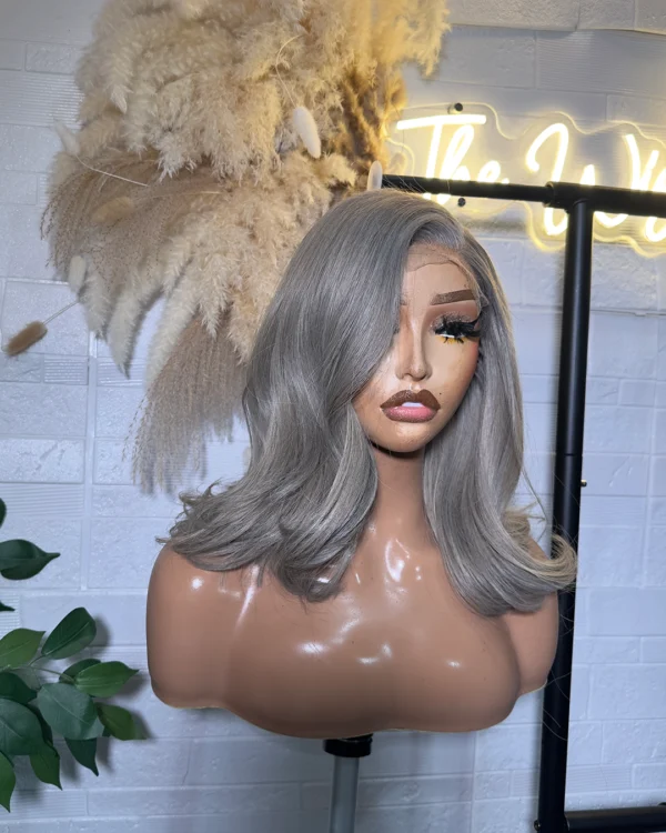 Ms. Shirley - Image 4
